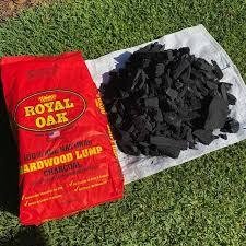 Royal OakÂ® 100% All Natural Hardwood Lump Charcoal 15.4 LBS